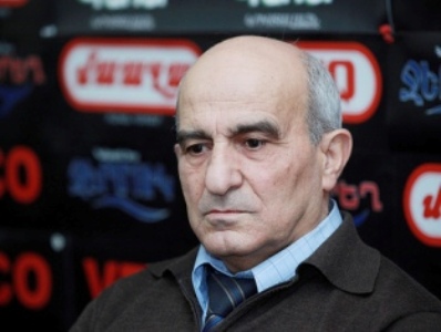 Political scientist: Azerbaijan tries to return Armenia to negotiation table