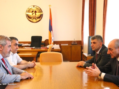 Բակո Սահակյանն ընդունել  է ՀՅԴ բյուրոյի ներկայացուցչին ու մի շարք այլ քաղաքական գործիչների