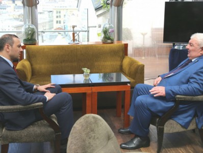 Секретарь Совбеза Армении встретился с генсеком ОДКБ