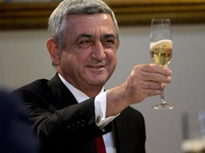 «Հրապարակ». ՀՀԿ-ի հերթական «տուսովկային» ներկա է եղել Սերժ Սարգսյանը, 7 գառ է մորթվել