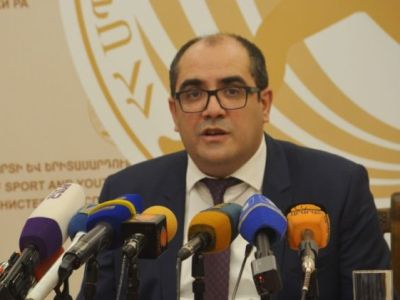«Ժամանակ». Սկանդալ ԱԻՆ-ում․ ձերբակալվել է նախկին փոխնախարար «տառական»-ը, եւս 2 հոգի