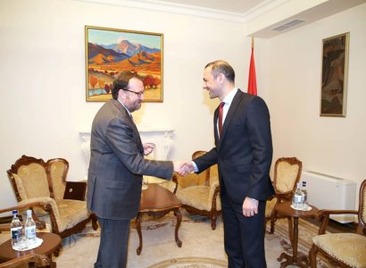 ՀՀ անվտանգության խորհրդի քարտուղարը հանդիպել է Հայաստանում ԱՄՆ դեսպանին (Ֆոտո)