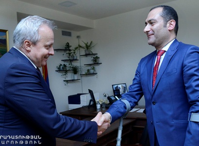 Արտակ Զեյնալյանը ՌԴ դեսպանի հետ քննարկել է դատաիրավական ոլորտում հարաբերությունները խորացնելու հարցը