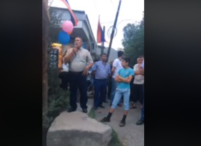 Գնալու եմ կառավարության շենքի մոտ՝ հացադուլ հայտարարեմ. Շատինում բողոքի ակցիաները շարունակվում են