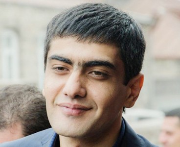 «Փաստ». Գորիսի 27-ամյա միլիոնատեր քաղաքապետը