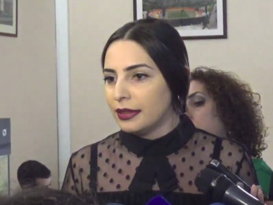 «Ելք»-ում այս պահին քննարկվում է ավագանու արտահերթ ընտրություններին մասնակցելու ձեւաչափը. Թեհմինա Վարդանյան