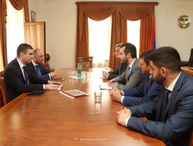 Արցախում մեկնարկել է արտադրվող նռան ծավալների մեծացումը խթանելու նոր ծրագրեր. պետնախարար