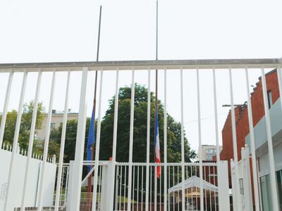 Франция закрывает свое торгпредставительство в России