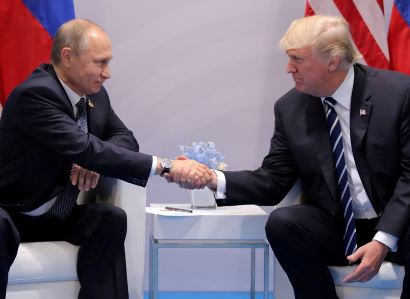 Встреча Путина и Трампа тет-а-тет завершилась: она длилась дольше запланированного