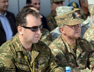 «Ժողովուրդ». Ինչո՞ւ Սեյրան Օհանյանը հարցաքննվել է, իսկ Վիգեն Սարգսյանը՝ ոչ. Դավիթ Անանյանի մեկնաբանությունը
