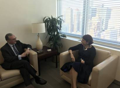 Armenian FM meets with Rosemary DiCarlo