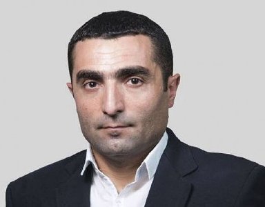 «Ժամանակ». Չորով. «Հեռացեք, հիմա որոշումներ կայացնողը ես եմ». Կոտայքի մարզպետը՝ գյուղապետերին