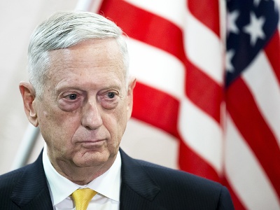 Мэттис: США нужно иметь возможность выводить из-под санкций страны, закупающие оружие у РФ