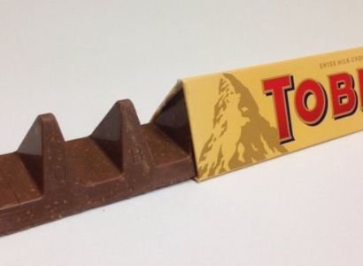Шоколаду Toblerone для Британии вернут старый дизайн. Новый покупателям не понравился