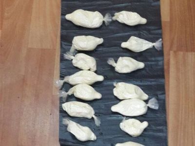 В Стамбуле задержан наркокурьер с 1,3 кг кокаина в желудке