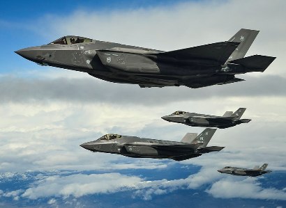 US suspends F-35 fighter shipments to Turkey