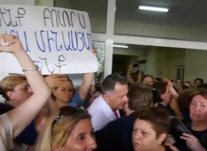 «Կարծում եմ՝ դա ձեւ չէ». Հայրապետ Գալստյանը՝ Արա Մինասյանին «Ս. Գրիգոր Լուսավորիչ» ԲԿ-ի տնօրենի պաշտոնից ազատելու մասին