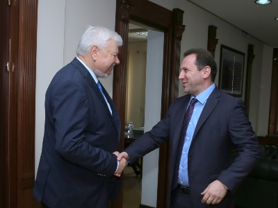 Armenia MOD briefs OSCE diplomat on situation at border, line of contact with Azerbaijan