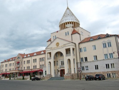 Արցախցի մի խումբ պատգամավորներ Քոչարյանի հարցով միջնորդություն-խնդրանք են ներկայացրել Արթուր Դավթյանին