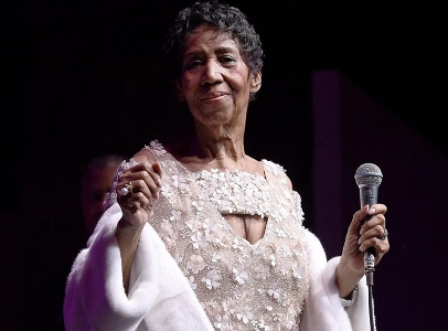 ‘Queen of Soul’ Aretha Franklin dies aged 76