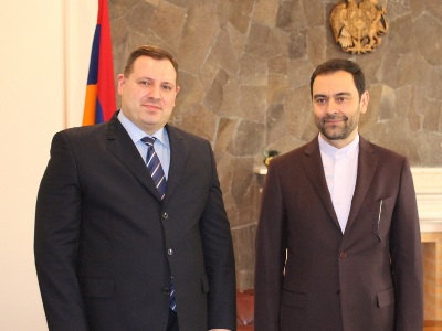Իրանի դեսպանի հետ հանդիպմանը ներկայացվել են իրանցիների նկատմամբ քննվող քրգործերի վերաբերյալ տվյալները