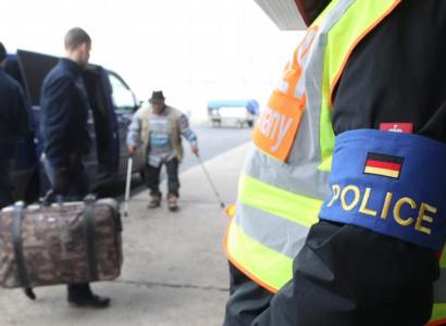 Большинство немцев - за перемены в миграционной политике