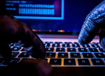 Хакеры взломали защиту популярной почтовой программы для компьютеров Apple