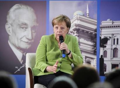 Меркель: Германия не может сказать «нет» с РФ в вопросах снабжения газом и нефтью