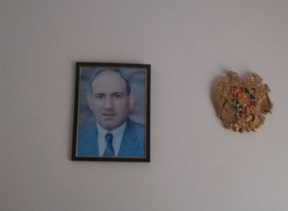 Արեւշատի գյուղապետին խնդրել են պատից հեռացնել վարչապետի լուսանկարը