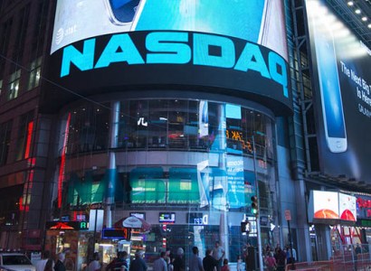 Индекс NASDAQ впервые превысил отметку в 8 тыс. пунктов