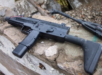 Злоумышленники поменяли боевые винтовки на игрушечные