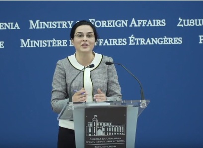 МИД Армении: В пост Меркель о визите в регион закралась ошибка