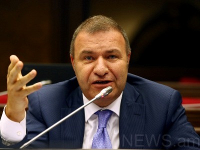 Պետությունը պետք է կարգավորի, ոչ թե ասի՝ այս պրոբլեմը կա, այն պրոբլեմը կա. կորուստները նվազե՞լ են. Միքայել Մելքումյան