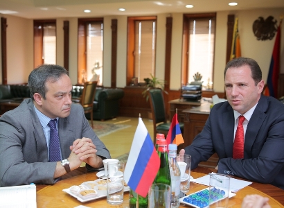 Davit Tonoyan receives Director of Russian Centre for Science and Culture in Yerevan