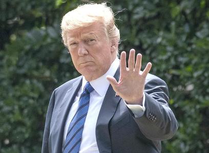 Трамп вновь раскритиковал Google, Facebook и Twitter