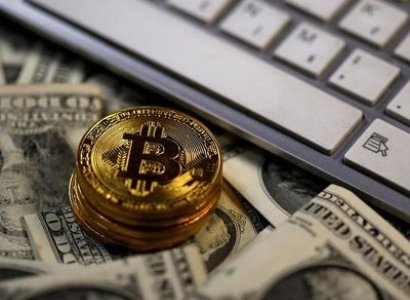 Стоимость биткоина удерживается выше отметки в $7 тысяч