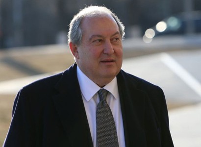 Президент Армении поздравил школьников и студентов с Днем знаний