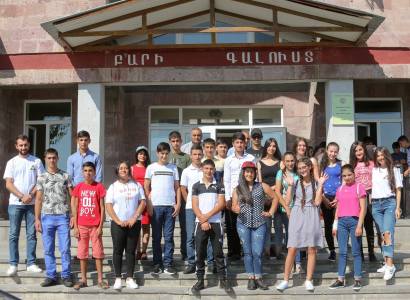 «Գլոբալ Կրեդիտն» անակնկալ էր պատրաստել Արագածի թիվ 2 դպրոցի ավագ դասարանների աշակերտների համար (ֆոտո)
