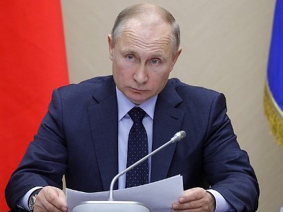 Putin tells about funny incident during international negotiations
