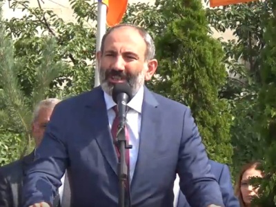 Armenia PM: Any uniformed service should refrain from political activity