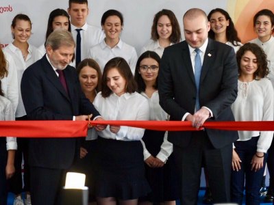 Թբիլիսիում իր դռներն է բացում Արևելյան գործընկերության եվրոպական առաջին դպրոցը, ուսանողների թվում նաեւ հայեր կան