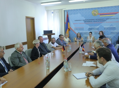 Վաչե Տերտերյանն ընդունել է Գերմանիայի Ռեգեն երկրամասային շրջանի պատվիրակությանը