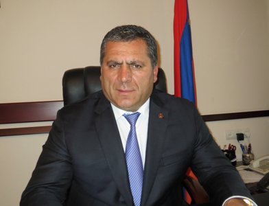 «Ժողովուրդ». Տավուշի նախկին մարզպետն ընդհատակ է անցել․ նույնիսկ հարսանիքներին չի ներկայանում. Դրա համար պատճառ կա