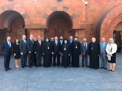 President Sahakyan in LA, briefs Armenian clergy on Karabakh conflict