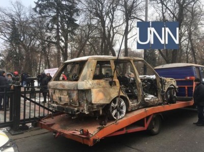 Ցուցարարները ավտոմեքենաներով փակել են Կիեւի կենտրոնը