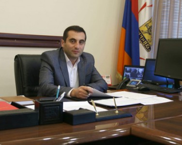 «Փաստ». Փող, բնակարան, փոխառություններ. Արաբկիրի նորանշանակ ղեկավարի ունեցվածքը