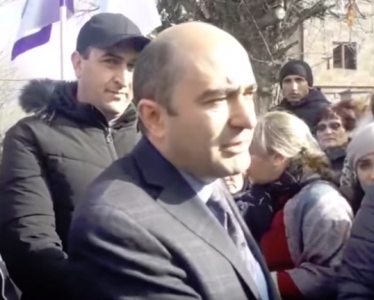 «Կարո՞ղ ա դուք գիժ եք». Մարուքյանը խոսեց մարդկանց բեռը թեթեւացնելու մասին