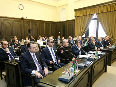 Կառավարությունն մաքսային արտոնություն տվեց «Արմենիան Հելիքոփթերս» ՍՊԸ-ին եւ «Գինափ» ՍՊԸ-ին
