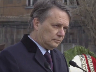 Kansas Governor: December 7 changed me forever