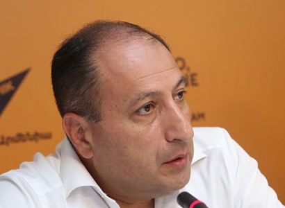 Адвокат: Интервью Робрета Кочаряна беспокоят следственный орган